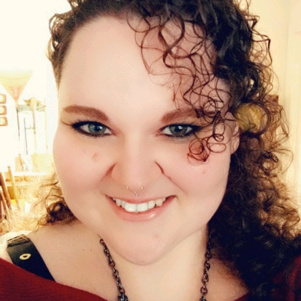 Meet your Posher, April